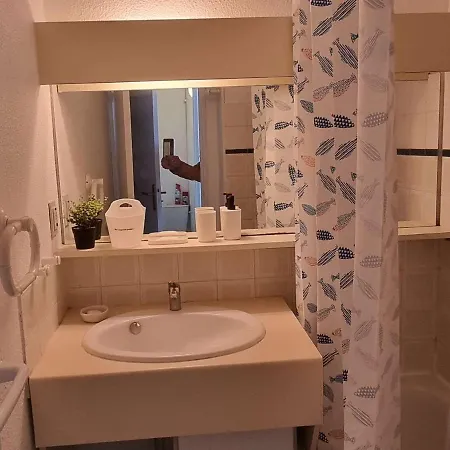 Alcove 4 Pers Avec Veranda Au Cap D'agde - Fr-1-607-159 Apartment *