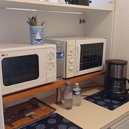 Alcove 4 Pers Avec Veranda Au Cap D'agde - Fr-1-607-159