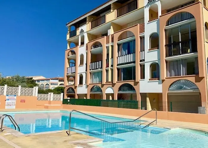 Alcove 4 Pers Avec Veranda Au Cap D'agde - Fr-1-607-159 Διαμέρισμα Agde